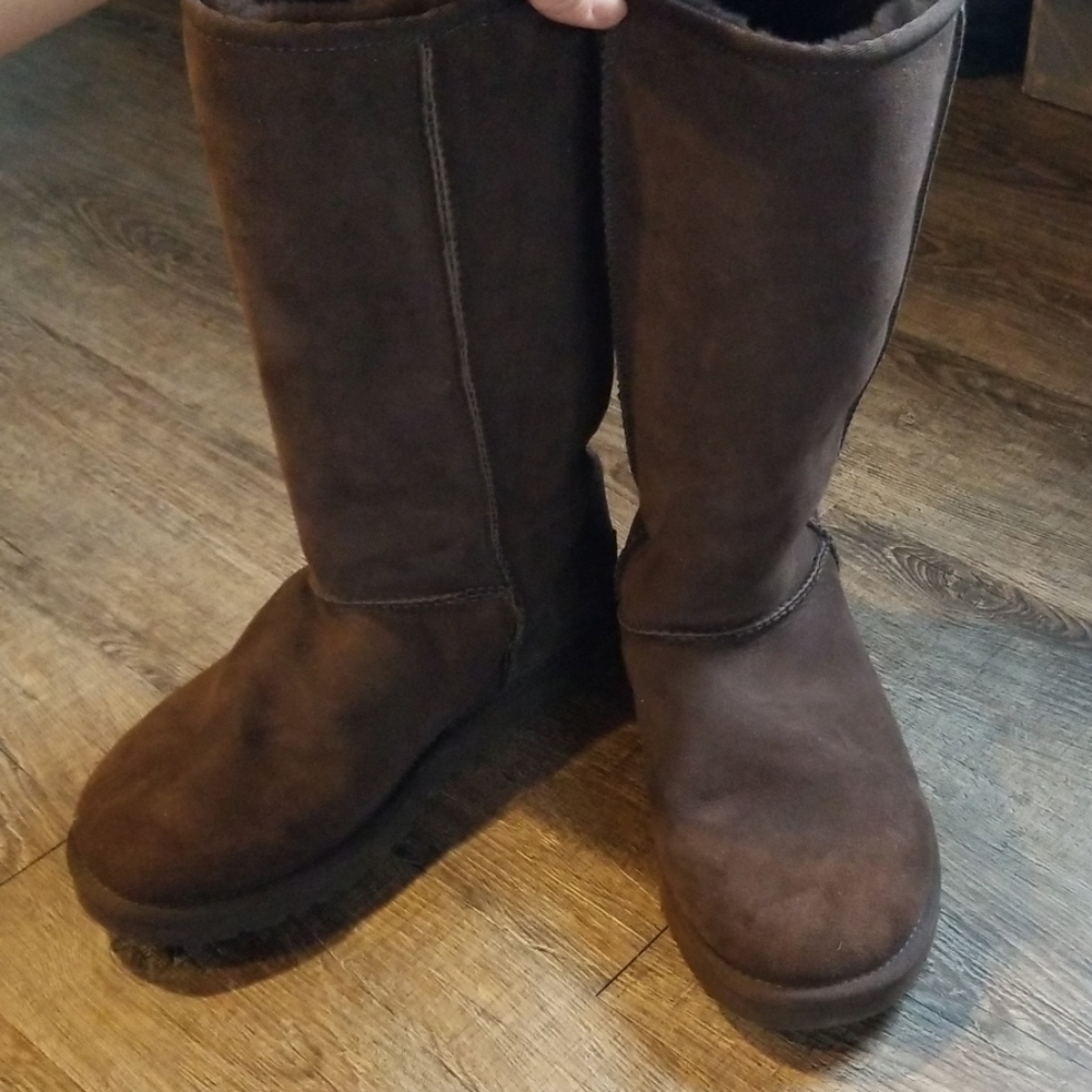 Used Ugg tall boots